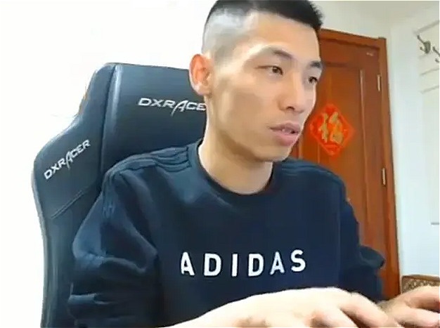 天堂1私服刷金币_dnf私服改金币_冒险岛私服如何复制金币079